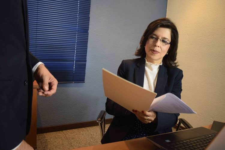 1Lopez-henriquez-representacion-legal-ante-sanciones-y-aduanas-en-el-salvador